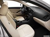 Passenger seat photo